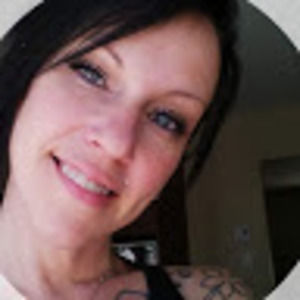 Meet your Posher, Karine